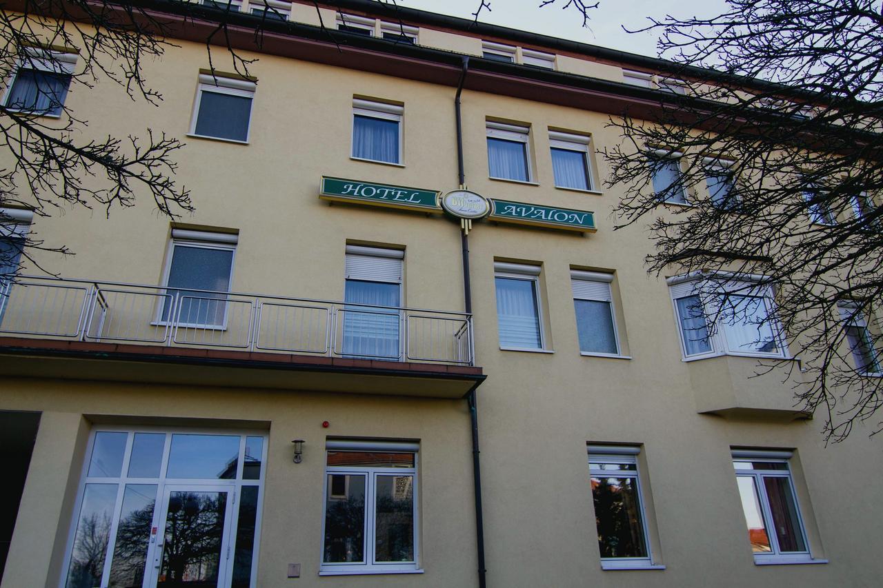Hotel Avalon Landstuhl Kültér fotó